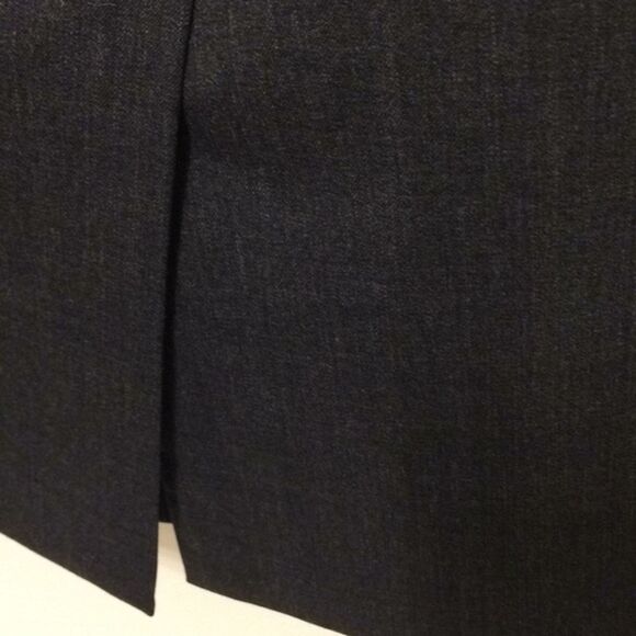 Lafayette 148 Dark Gray Virgin Wool Pencil Skirt Size 2P Academia Minimalist - Picture 4 of 12